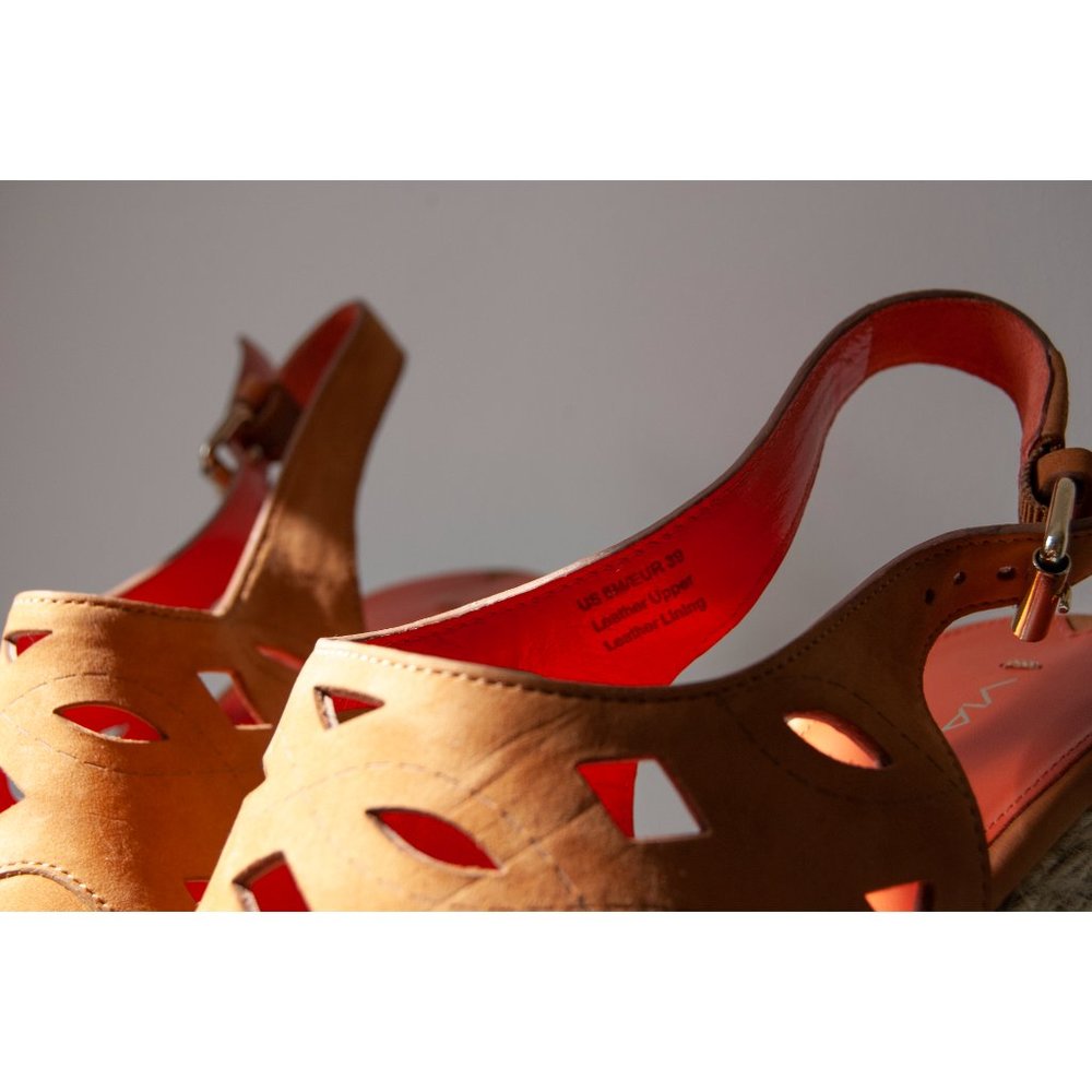 NIB Via Spiga "Katrina" - Laser Cut Italian Suede Espadrilles - Picture 6 of 9